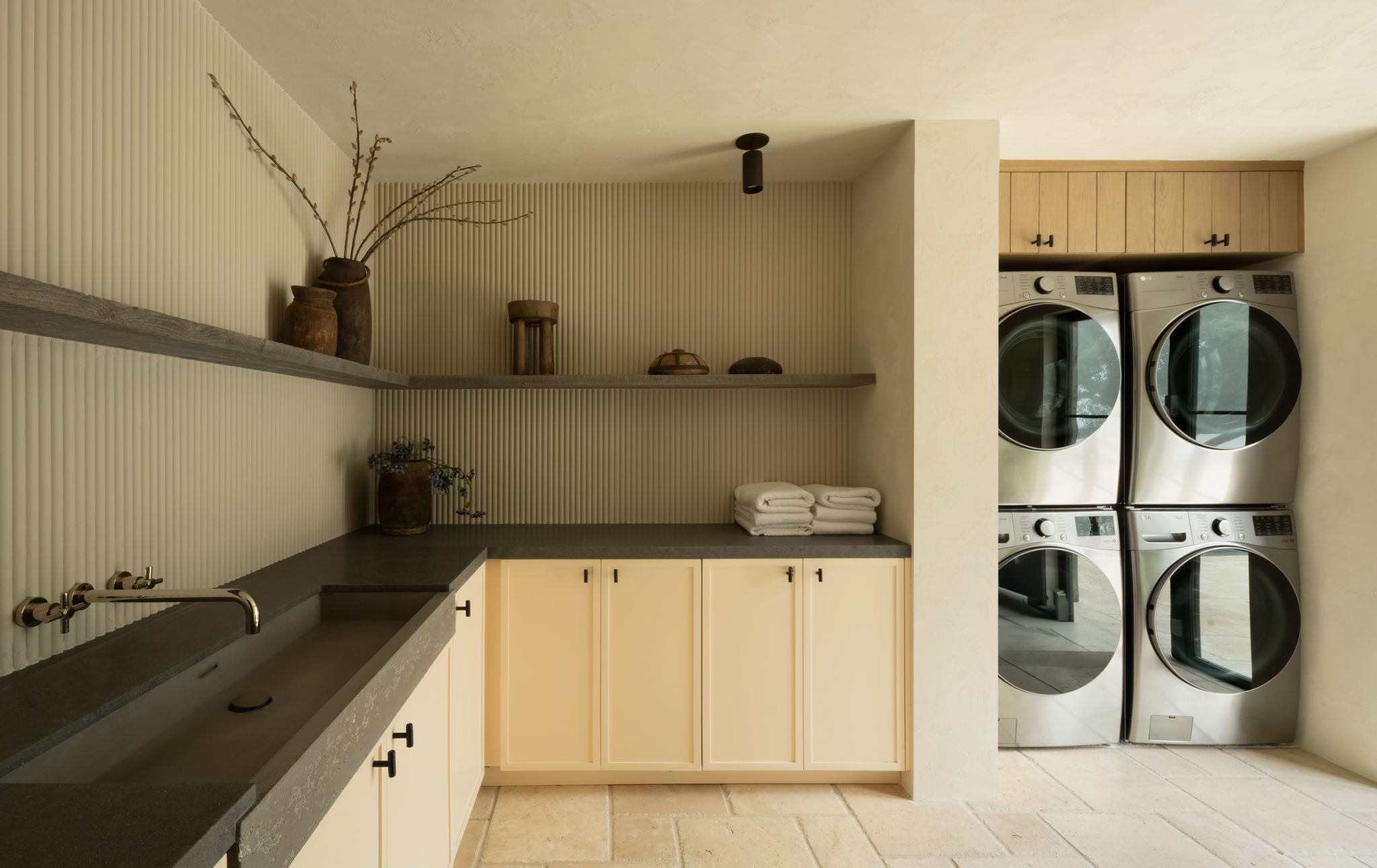 10-web-or-mls-3655-mcanany-way